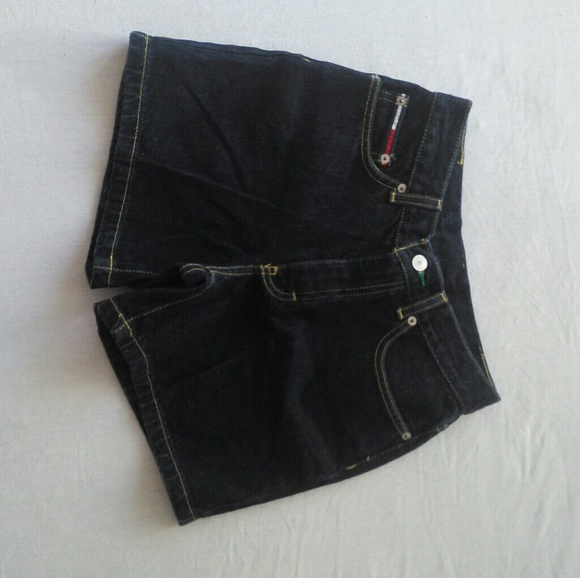 Tommy Hilfiger woman short jeans size small - Picture 4 of 4